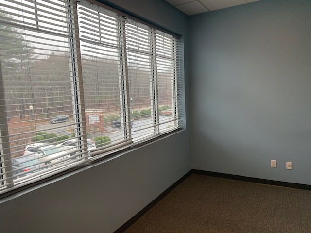 1820 Turnpike office space for lease